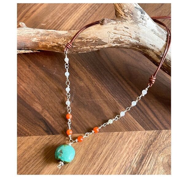 BOHO Handcrafted Necklace with turquoise pendant and leather and bead chain - Picture 2 of 8